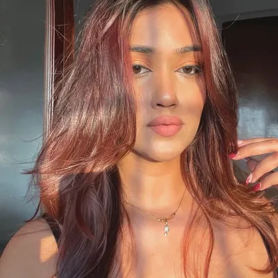 Nidhi profile