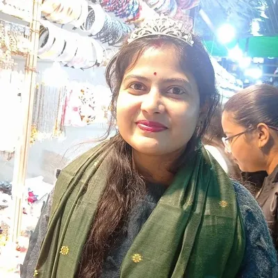 Nidhi Prajapati profile