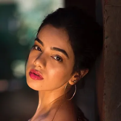 Nidhi Singh profile