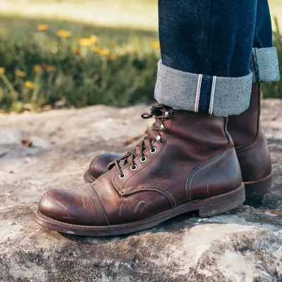 Dingdong McGee AKA Boots, Jeans and the Odd Watch (YouTube) profile
