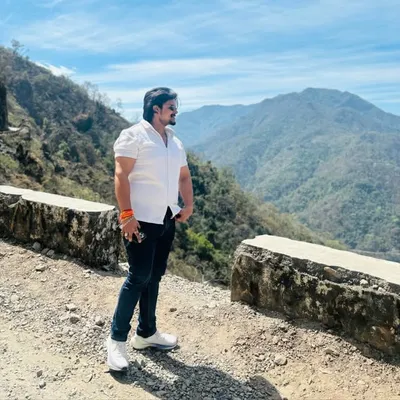 Apurv Nigam profile
