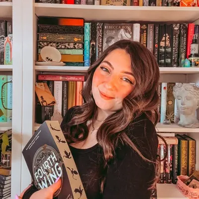 Courtney | Bookstagram profile