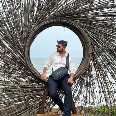 Nihar Darnay profile
