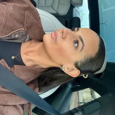 Nicole Corrales profile