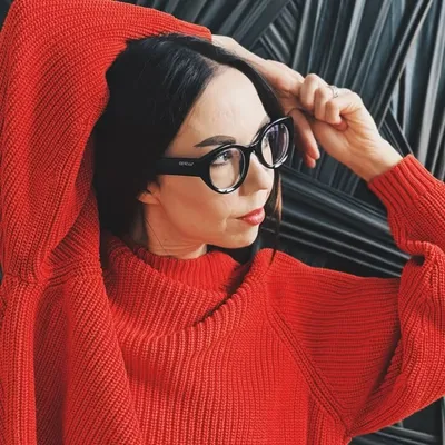 NIINA KRATZ profile