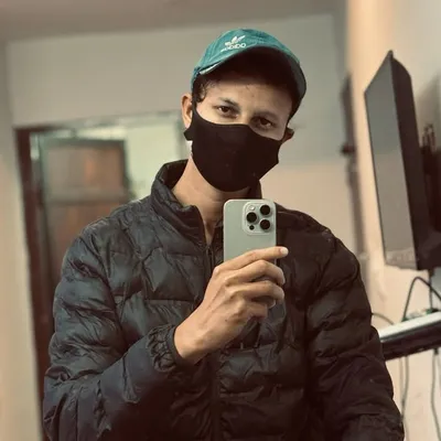 ɴɪᴊᴀᴍ ᴊᴀʜᴀɴ  Instagram profile photo