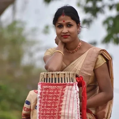 nika saikia profile
