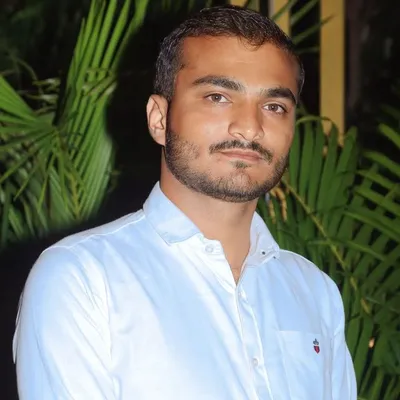 Niket Bhanderi profile