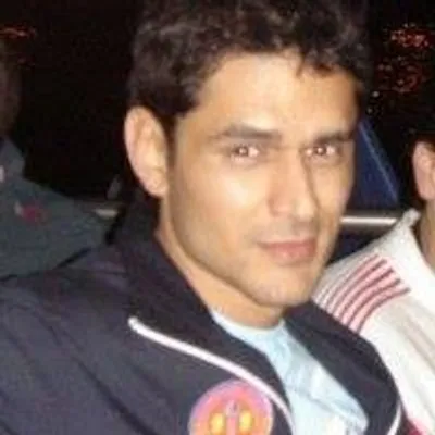 Niketan Madhok profile