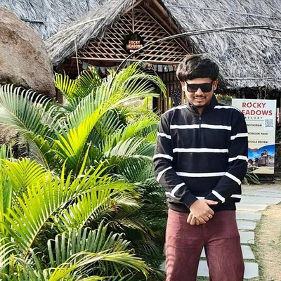Nikhil Bashetti 🇮🇳❤️ profile