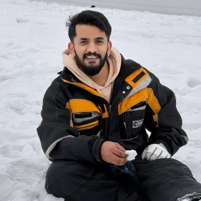 NIKHIL___ profile