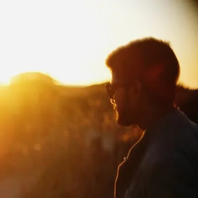 Nikhil Santh profile