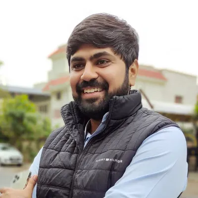 Nikhil Savani profile
