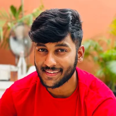 Nikhil Thomas profile