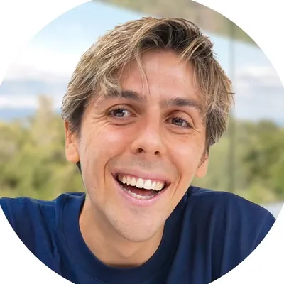 Nikias Molina | Everything Apple profile