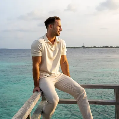 Travel & Lifestyle | Niklas Niebiossa profile