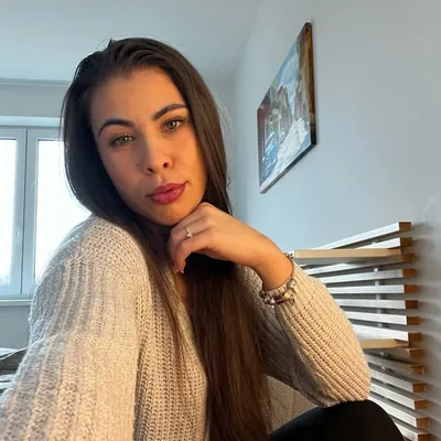 Nikol Kovalská profile