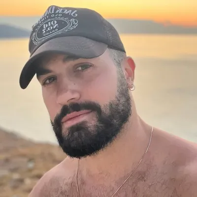 nikosbutton profile