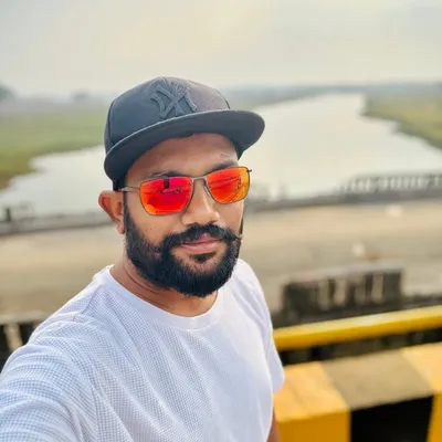 Nikhil Prajapati profile