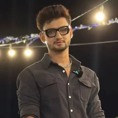Nikunj Bajaj ๐ฐ profile