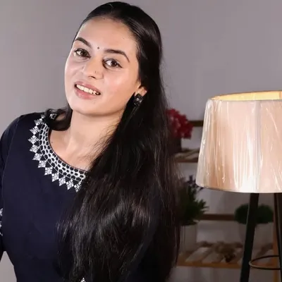 roshni vinu (official ) profile