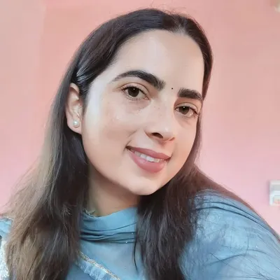 Neelam | Skincare Beauty Fashion profile