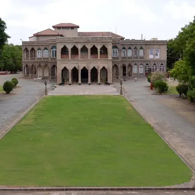 Nilambag Palace profile