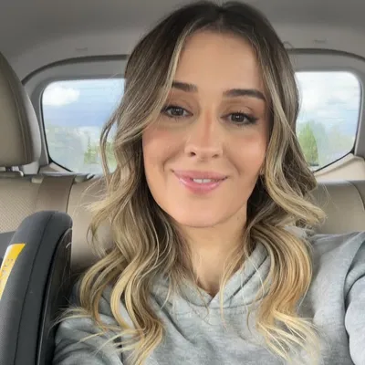 Nilüfer Esenlilioğlu Parlak profile