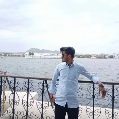 Nilesh Velani profile