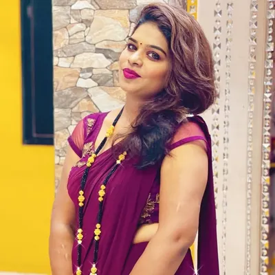 Nilima Tandel | Makeup Artist | Hairstylist profile