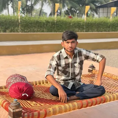 Nilesh Ravaliya profile