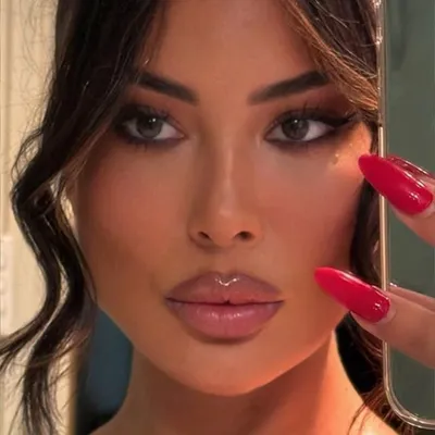 NILOFAR KHIRZAD profile