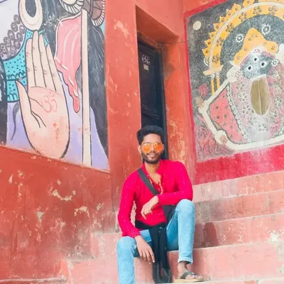 Nil Purandare profile