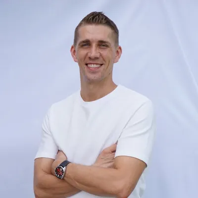 Nils Petersen profile