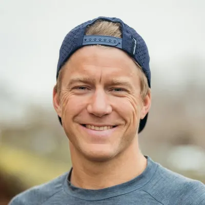 Nils Frommhold profile