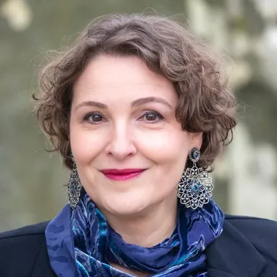 Nina Blazon profile