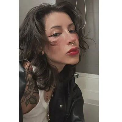 NINA KLEMO profile