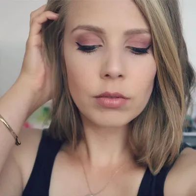 Nina profile