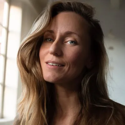 Nina profile