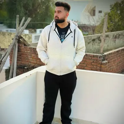 Nindha Dhaliwal profile