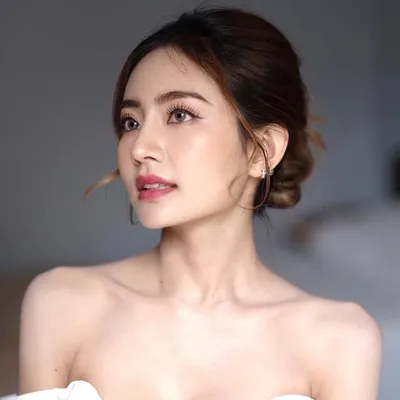 Natcha Hongsinsee profile