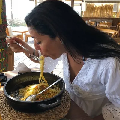 NiniEatsWorld | Food & Travel profile