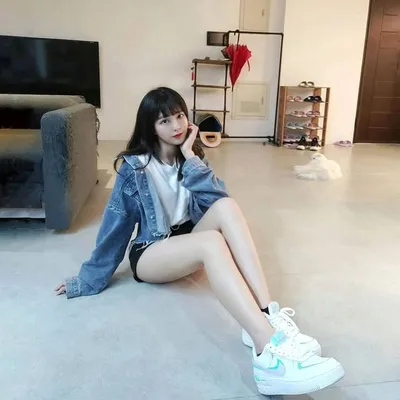 阿倪 profile