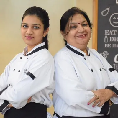 Nira's Cuisine profile