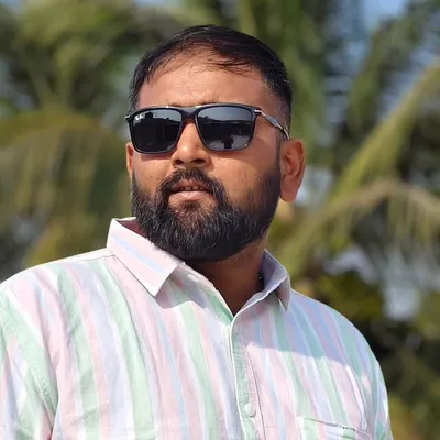 Nirav Dave profile
