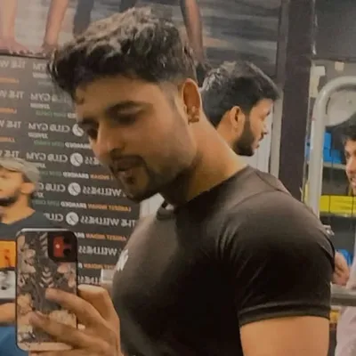 Nirbhay 💫 profile