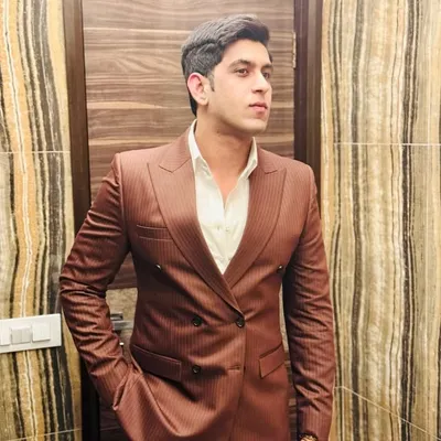 Nirbhay bahl profile