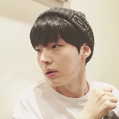안재현 / ᴀʜɴ ᴊᴀᴇʜʏᴇᴏɴ ғᴀɴᴘᴀɢᴇ profile