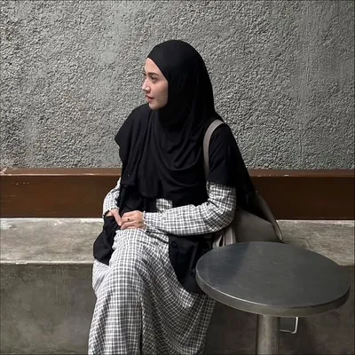 Khaerunnisa profile