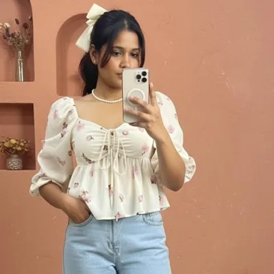 Nisha💫 ll UGC, Beauty, Lifestyle, Fashion🫧 profile